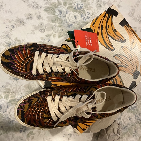 Farm Rio Caramel Macawmouflage Flatform Sneaker New NWT Size 9 Dust Bag SOLD OUT - Picture 8 of 12